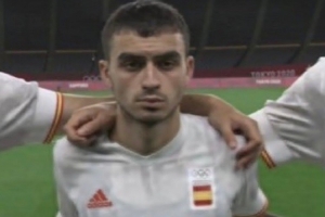 累啊！FIFPro：佩德里本赛季已出场67次，再次成为最累的男足球员