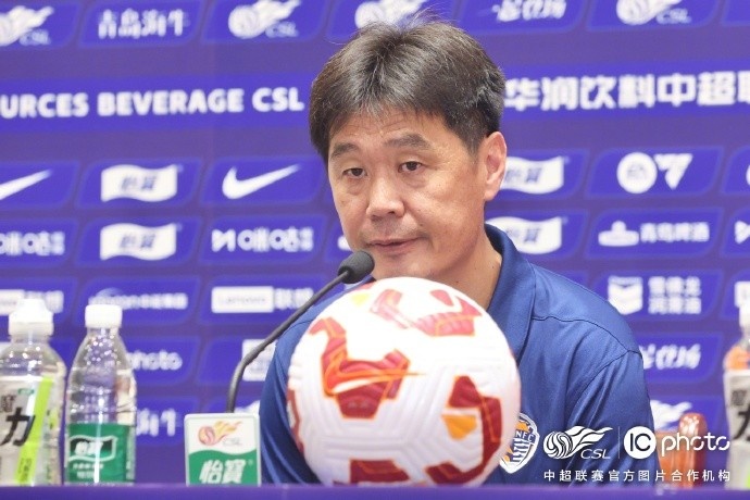 李霄鹏：球队比赛节奏没问题，希望给到场球迷奉献一场精彩的比赛